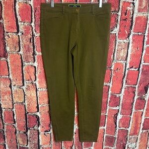 C. Wonder Olive Green women’s Pants size 8